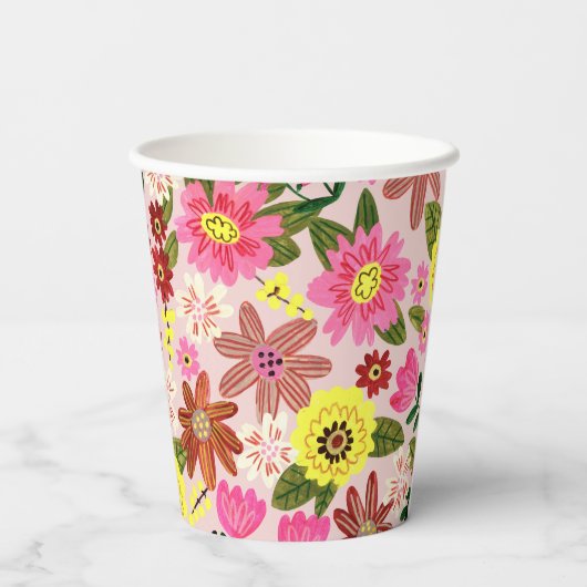 Rosa, modernes, blumengeschmücktes Federmuster Pappbecher (Rückseite)