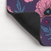 Rosa Mohn auf dunkelviolett Mousepad (Ecke)
