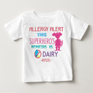 Rosa Molkereiallergie-Alarm-Superheld-Mädchen Baby T-shirt