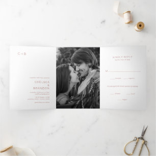 Rosa Monogramm Foto Moderne Hochzeit Dreifach Gefaltete Einladung