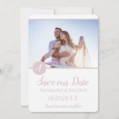 Rosa Monogramm-Foto Save the Date Ankündigung (Vorderseite)