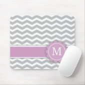 Rosa Monogramm-graues Zickzack des Buchstabe-M Mousepad (Mit Mouse)