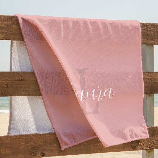 Rosa-Monogramm-Namensskript personalisiert Strandtuch