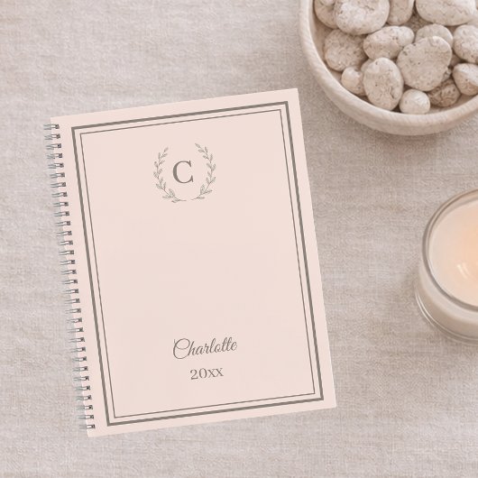 Rosa Monogramm personalisiertes Quiet Luxury Notizblock
