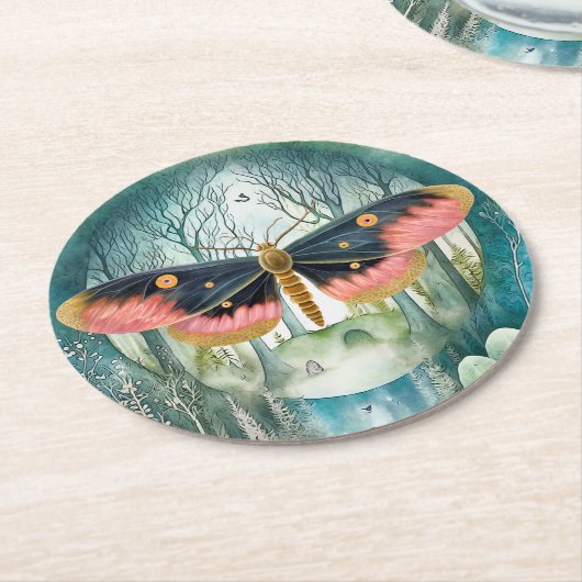 Rosa Moth Forest Night Runder Pappuntersetzer (Angewinkelt)
