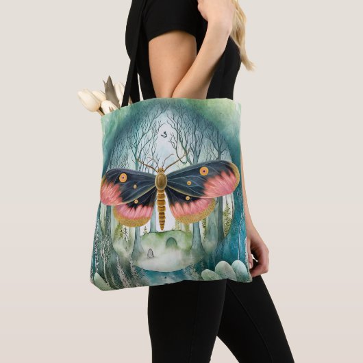 Rosa Moth Forest Night Tasche (Von Nahem)