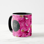Rosa Muster der Blumenmohnblumen. Monogramm Tasse (Vorderseite Links)