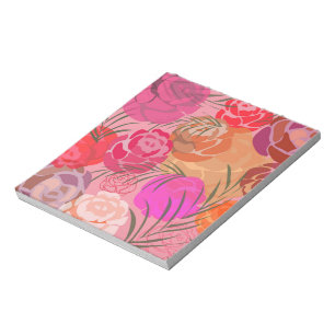 Rosa Muster mit Blume und Pflanze Notizblock