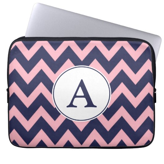 Rosa Navy Monogram Laptop Sleeve (Vorderseite)