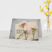 Rosa Nelken und Vintage Letter Card Karte (Gelbe Blume)