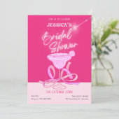 Rosa niedlicher Funkelbogencocktail Brautparty Einladung (Stehend Vorderseite)