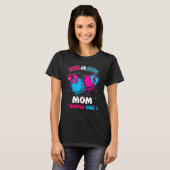 Rosa oder blaues Herz Mama liebt dich Dusche Gesch T-Shirt (Vorne ganz)