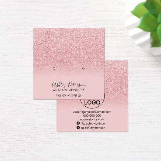 Rosa Ohrringe aus farbigen Glitzer-Glitzern (Schreibtisch)