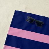 Rosa Oktopus mit blauen und rosa Streifen Strandtuch (Beispiel)