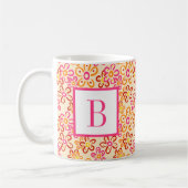 Rosa orange retro Gänseblümchen Anfangsmonogramm Kaffeetasse (Links)