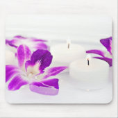 Rosa Orchideen und Kerzen Mousepad (Vorne)