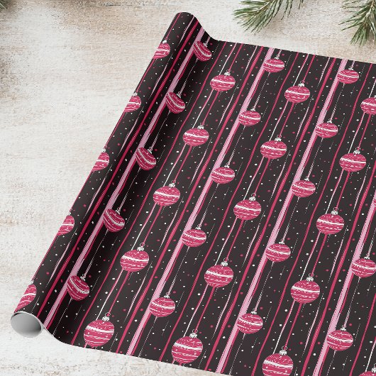 Rosa Ornament Geschenkpapier