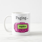 Rosa Pager Personalisierter Name Lustiges Geschenk Kaffeetasse (Links)