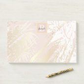 Rosa Palmblättergoldmonogramm Post-it Klebezettel (Auf Schreibtisch)