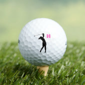 Rosa Personalisierte Monogramm-Golfbälle Golfball (Insitu T-Shirt)