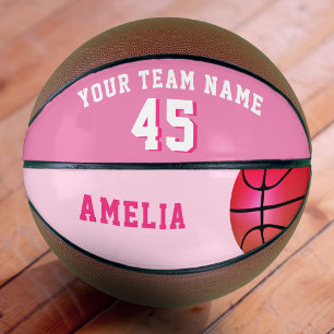 Rosa personalisierter Basketball mit Teamname und