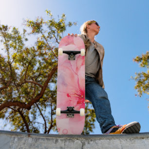 Rosa Petal Elegance Skateboard