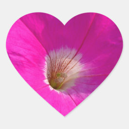 Rosa Petunia-Blume Herz-Aufkleber