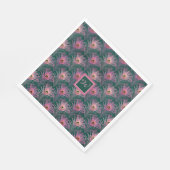 Rosa PfauenFedern und Monogramm auf Grün Serviette (Ecke)