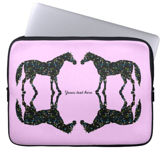 Rosa Pferdereflexions-Laptop-Hülse Laptopschutzhülle (Vorderseite)