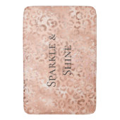 Rosa Pfirsichfarben Rose Gold Leopard Badematte (Vorderseite Vertikal)