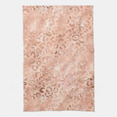 Rosa Pfirsichfarben Rose Gold Leopard Geschirrtuch (Vertikal)