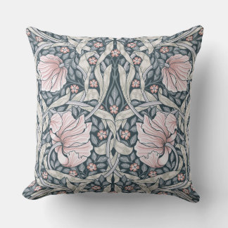 Rosa Pimnell, William Morris, zeitloses Design Kissen