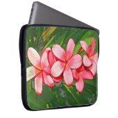 Rosa Plumerias Laptopschutzhülle (Vorne Rechts)