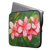 Rosa Plumerias Laptopschutzhülle (Vorderseite Links)