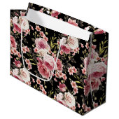 Rosa Profusion - Schwarzer Hintergrund Große Geschenktüte (Vorderseite Schrägansicht)