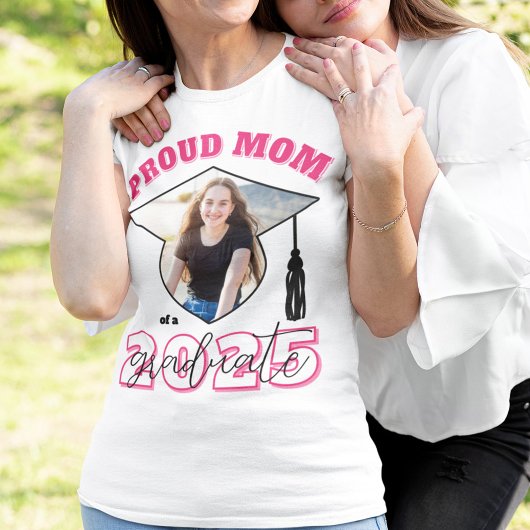 Rosa Proud-Mama eines Graduate-Fotos T-Shirt