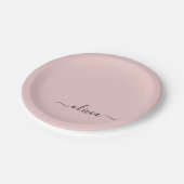 Rosa Puderrosa Mädchen-Schrift-Monogramm-Name Mode Pappteller (Schrägansicht)