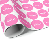 Rosa Punkt-Muster auf Weiß mit Namen Geschenkpapier (Rolleneckpunkt)