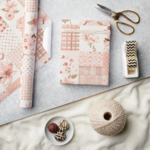 Rosa Quilt Gingham Cottagecore Floral Geschenkpapier