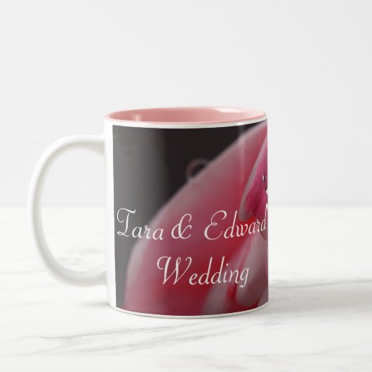 Rosa Raindrop Wedding Zweifarbige Tasse (Links)