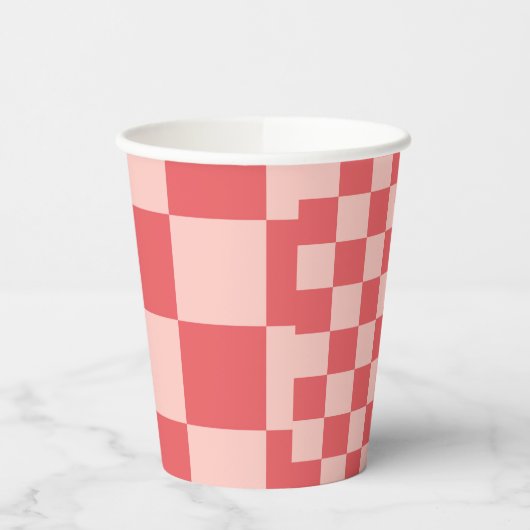 Rosa Red Checkered Gingham Pattern Pappbecher (Links)