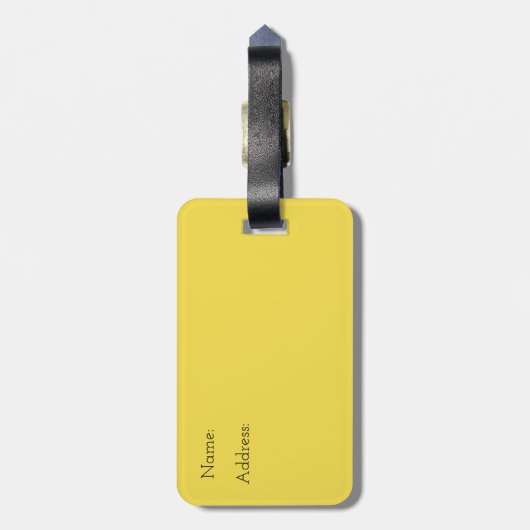 Rosa Regenbogenhaar mit gelbem Gepäckanhänger (Rückseite vertikal)