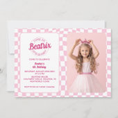 Rosa Retro Doll Foto Geburtstag Einladung (Vorderseite)