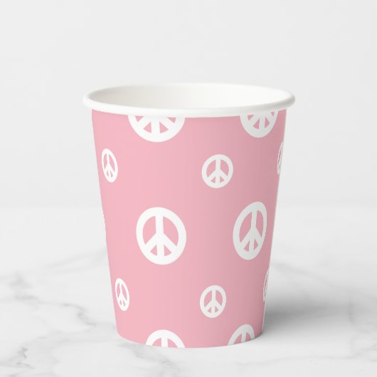 Rosa Retro Friedenszeichen Geburtstag Pappbecher (Rückseite)