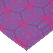Rosa retro geometrisches Muster Tischdecke (Schrägansicht)
