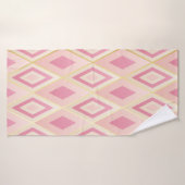 Rosa Rhombus formt geometrisch nahtloses Muster Badehandtuch (Badehandtuch)
