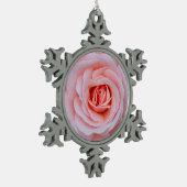 Rosa Rosa Schneeflocken Zinn-Ornament (Links)