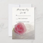 Rosa Rose auf der RSVP-Antwortkarte für die White RSVP Karte (Vorderseite)