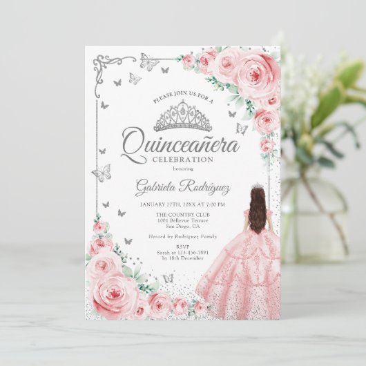 Rosa Rose Floral Wasserfarbe Silver Quinceanera Einladung (Stehend Vorderseite)