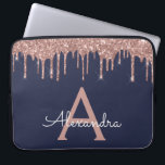 Rosa Rose Gold Navy Blauer Glitzer Sparkone Laptopschutzhülle<br><div class="desc">Rosa Rose Gold und Navy Blue Imitats Dripping Modern und Elegant Girly Glitzer und Sparkle elegante Monogram Case. Dieser Fall kann individuell auf Ihren Anfangs- und Vornamen angepasst werden.</div>